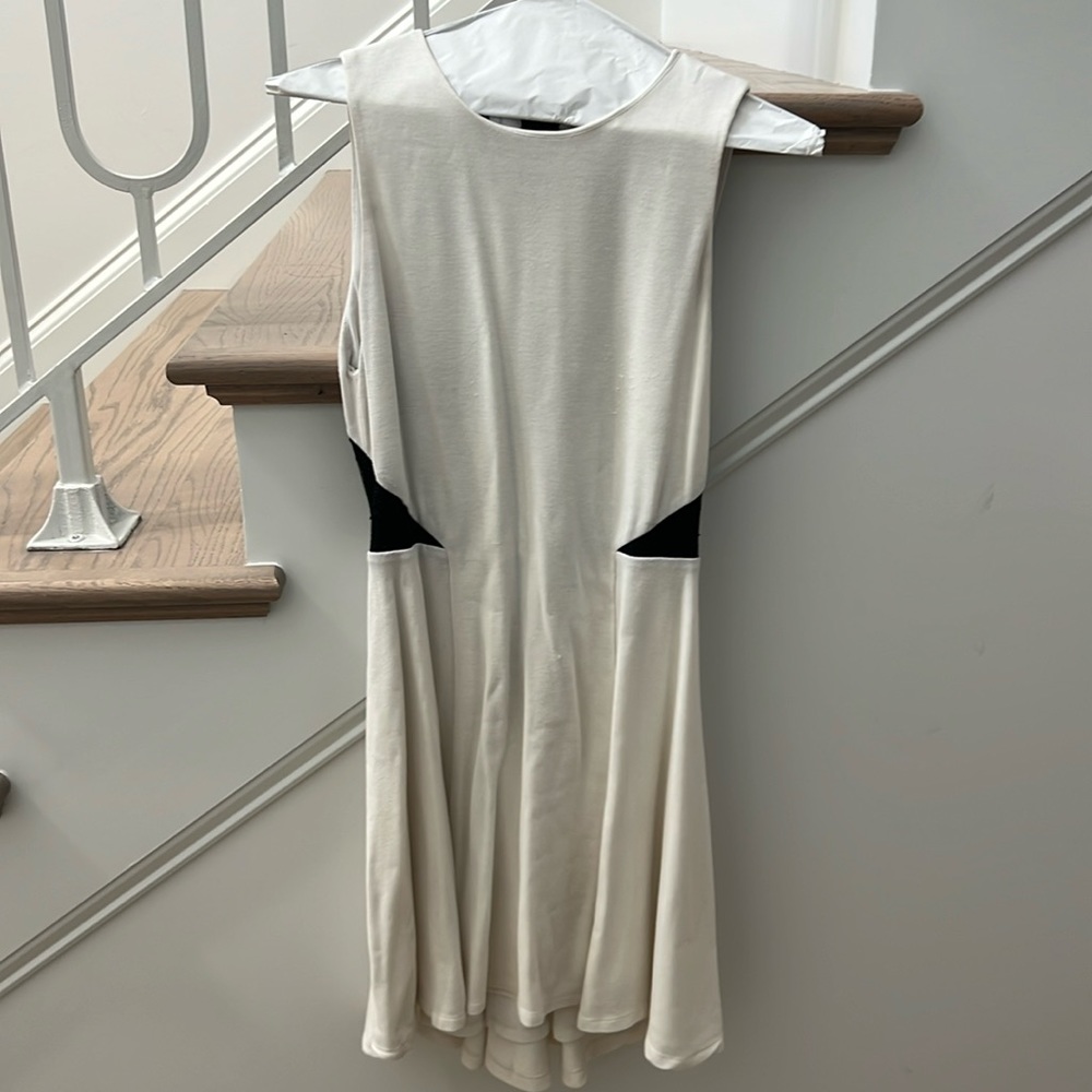 Alice and Olivia black and off white dress